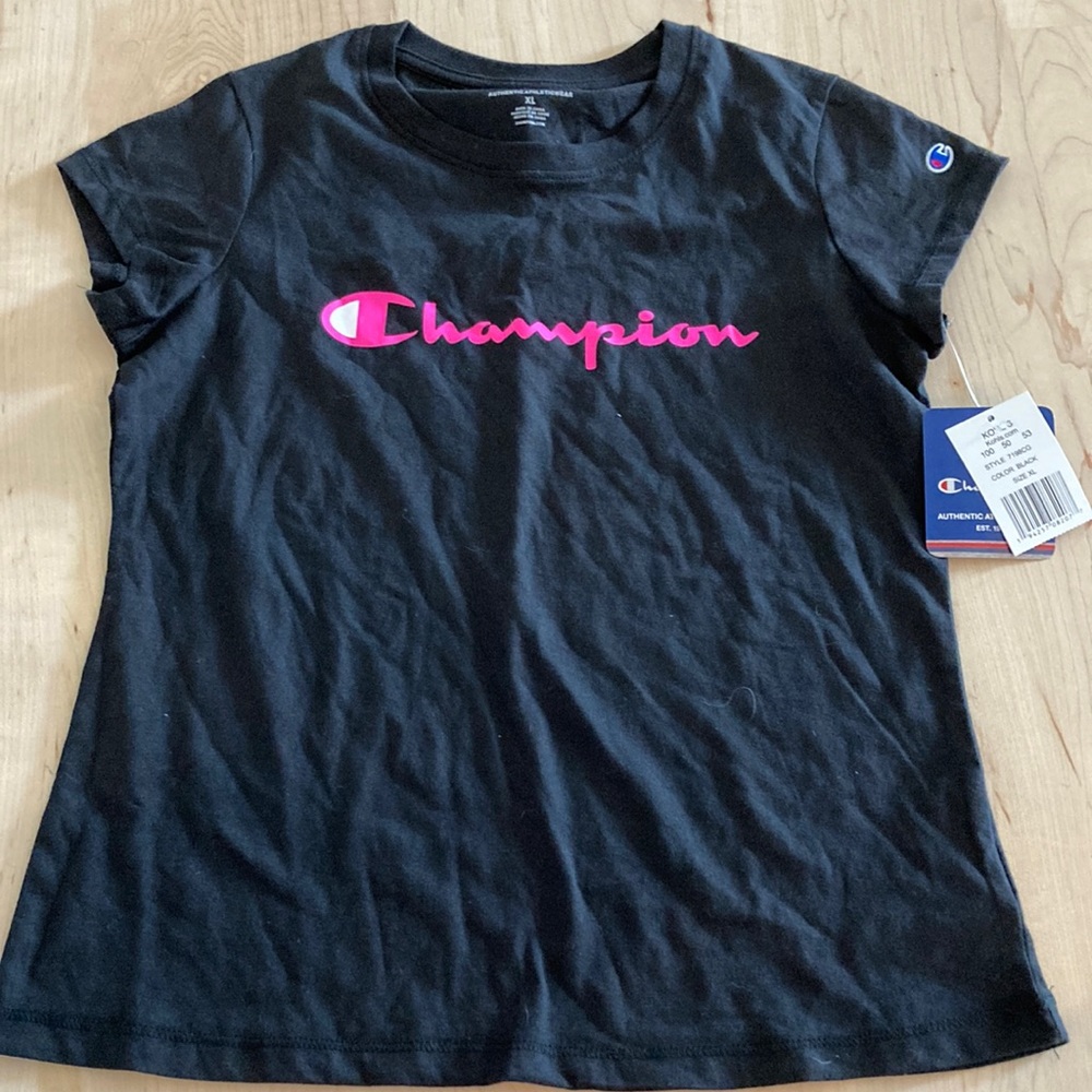 NWT: Girls Champion Tee